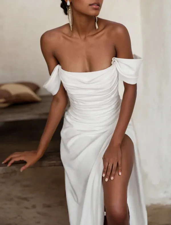 Luolandi Engagement Little White Dresses Simple Wedding Dresses Sheath / Column Off Shoulder Sleeveless Sweep / Brush Train Satin Bridal Gowns With Split