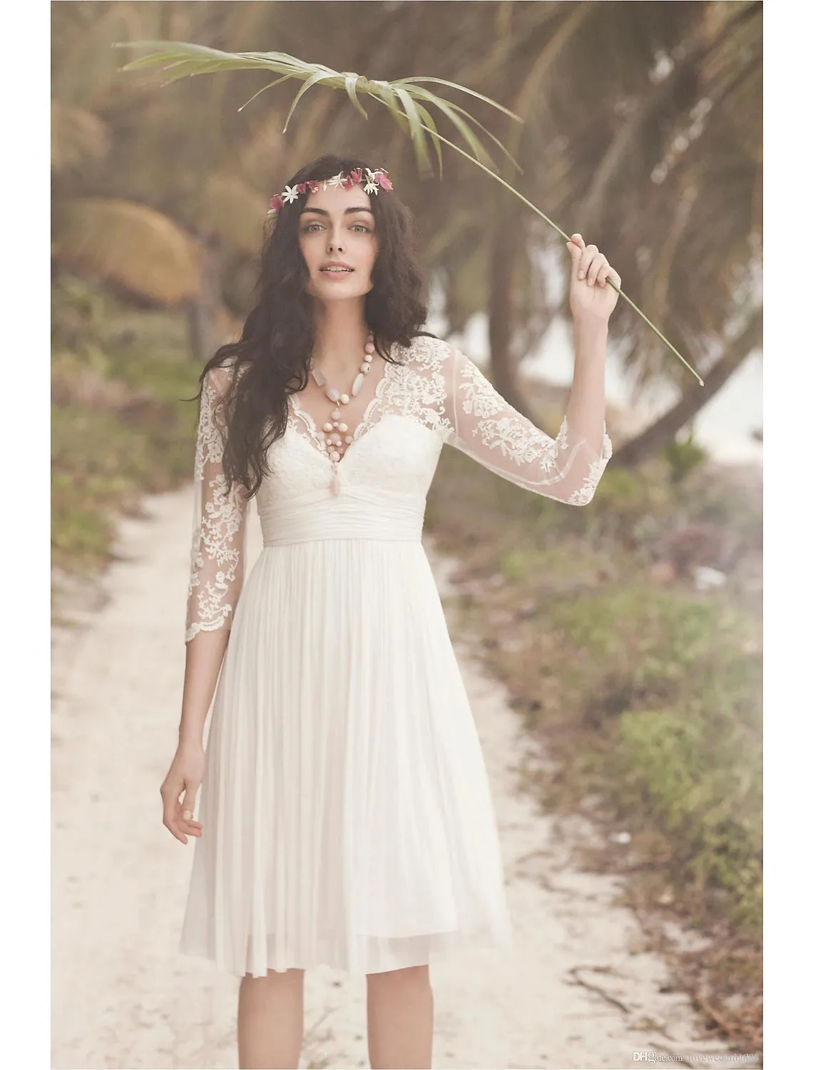 Luolandi Reception Open Back Little White Dresses Wedding Dresses A-Line V Neck 3/4 Length Sleeve Knee Length Chiffon Bridal Gowns
