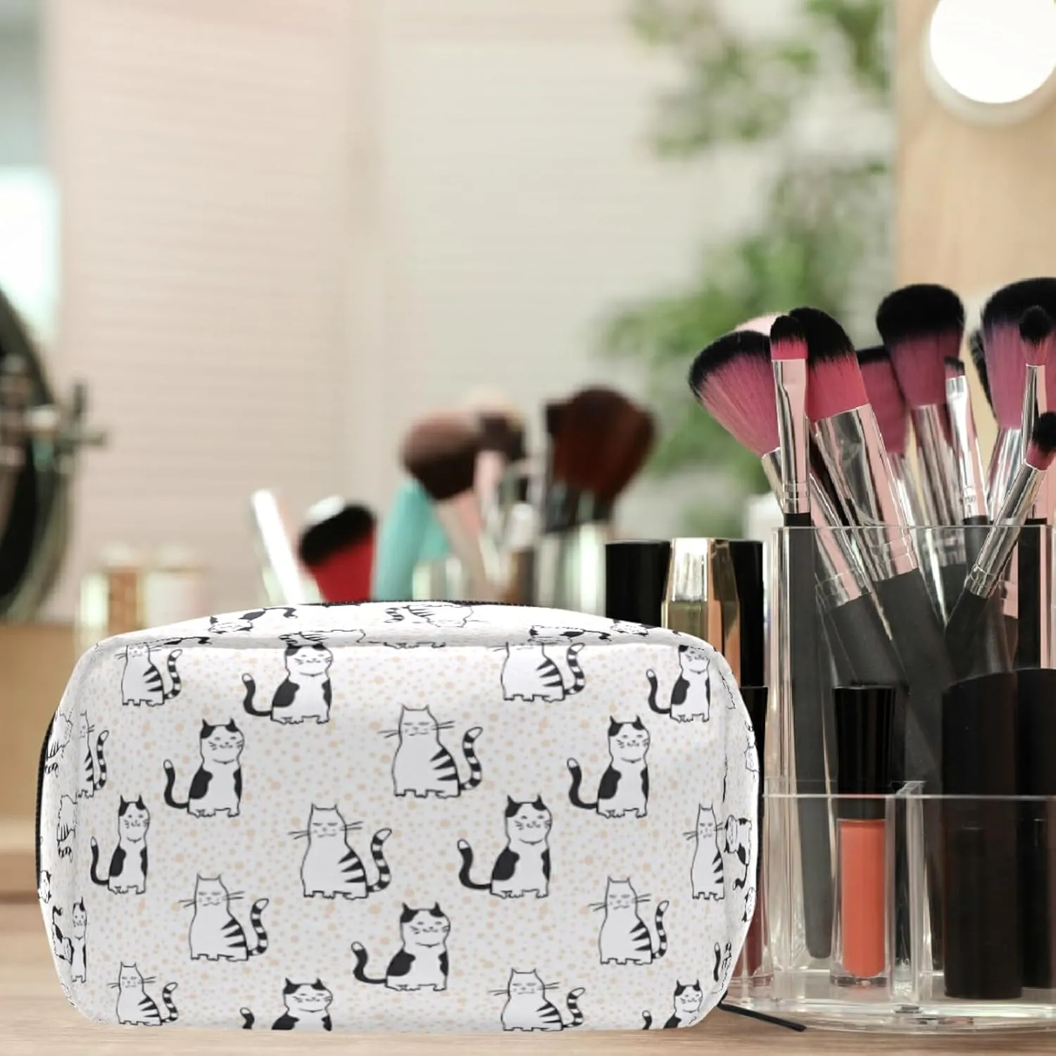 MNSRUU Small Cosmetic Bag for Girl Women Travel, Cartoon Cute Cat Makeup Toiletry Organizer Bags with Compartments