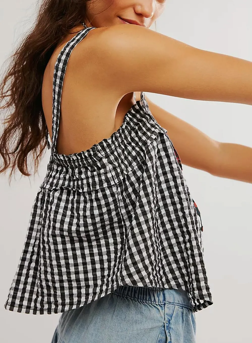 Mxiqqpltky Women Cute Plaid Camisole Y2K Tie Front Square Neck Loose Fit Cropped Tank Tops Casual Smocked Flowy Hem Cami Vest