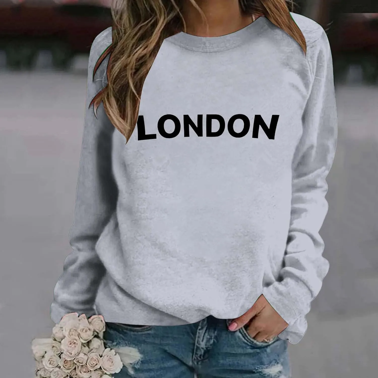 Womens Oversized Crewneck Sweatshirts London Print Crewneck Long Sleeve Pullover Loose Fit Tops Fleece Pullover Fashion 2024