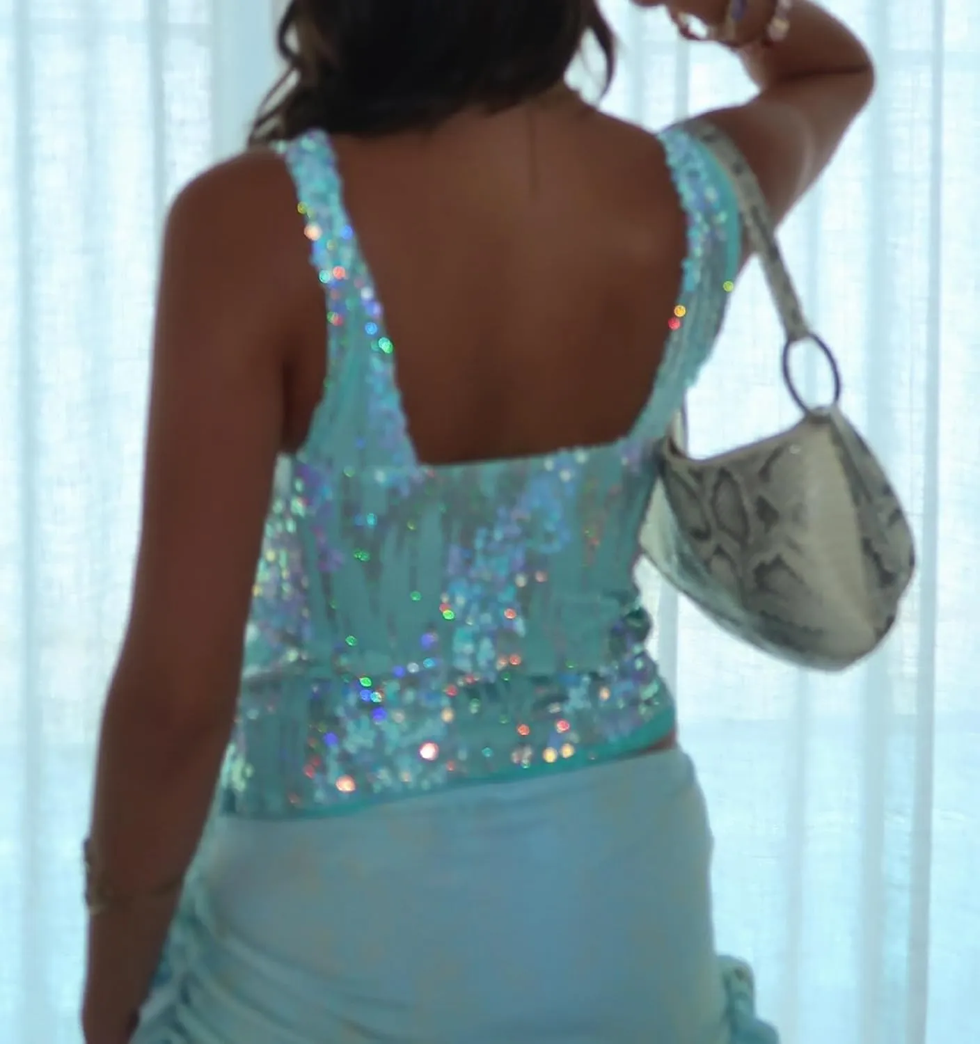 Y2K Halter Sequin Sparkly Tops for Women Cute Backless Rhinestone Pearl Camisole Low Cut Sleeveless Going Out Tops